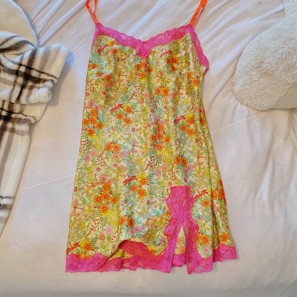 Gorgeous VS floral slip dress with side slit